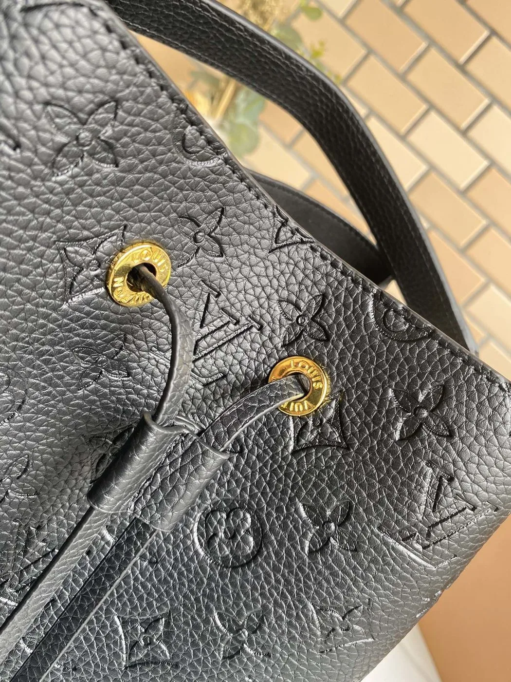 Alternative view of Louis Vuitton NeoNoe MM Bucket Bag Monogram Empreinte Black
