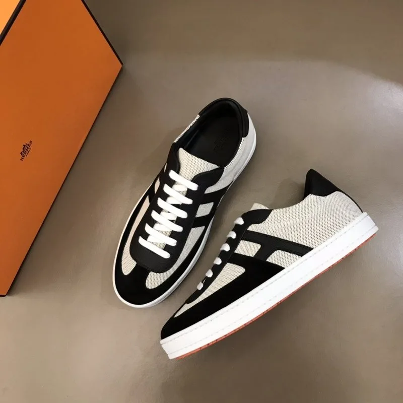 Hermes Boomerang Sneaker Beige/Black - Image 7