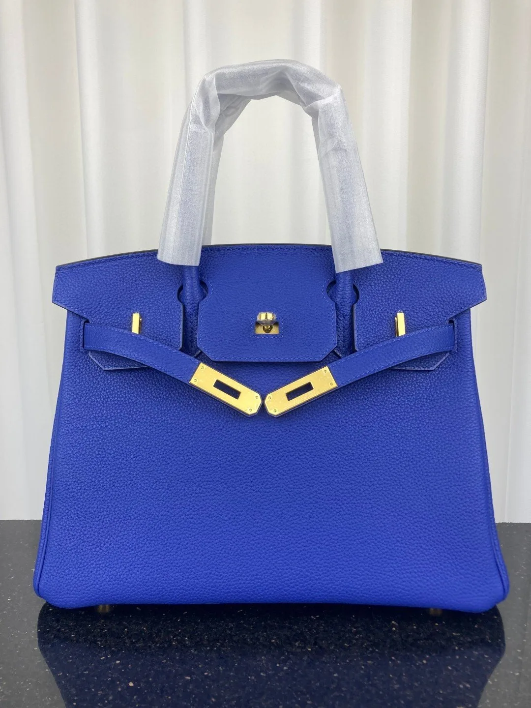 Hermes Birkin Top Handle Bag / Dark Blue Gold Hardware - Image 3