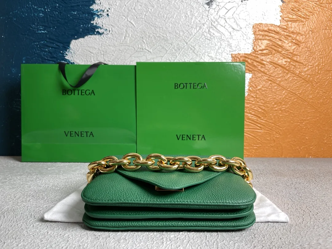 Bottega Veneta Mount Green - Image 4