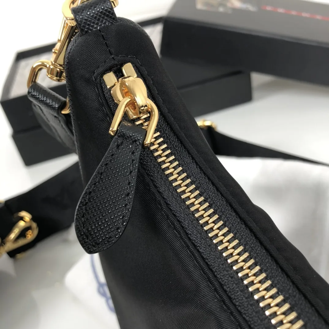 Prada Re- 2005 Re-Nylon Bag Black - Image 4