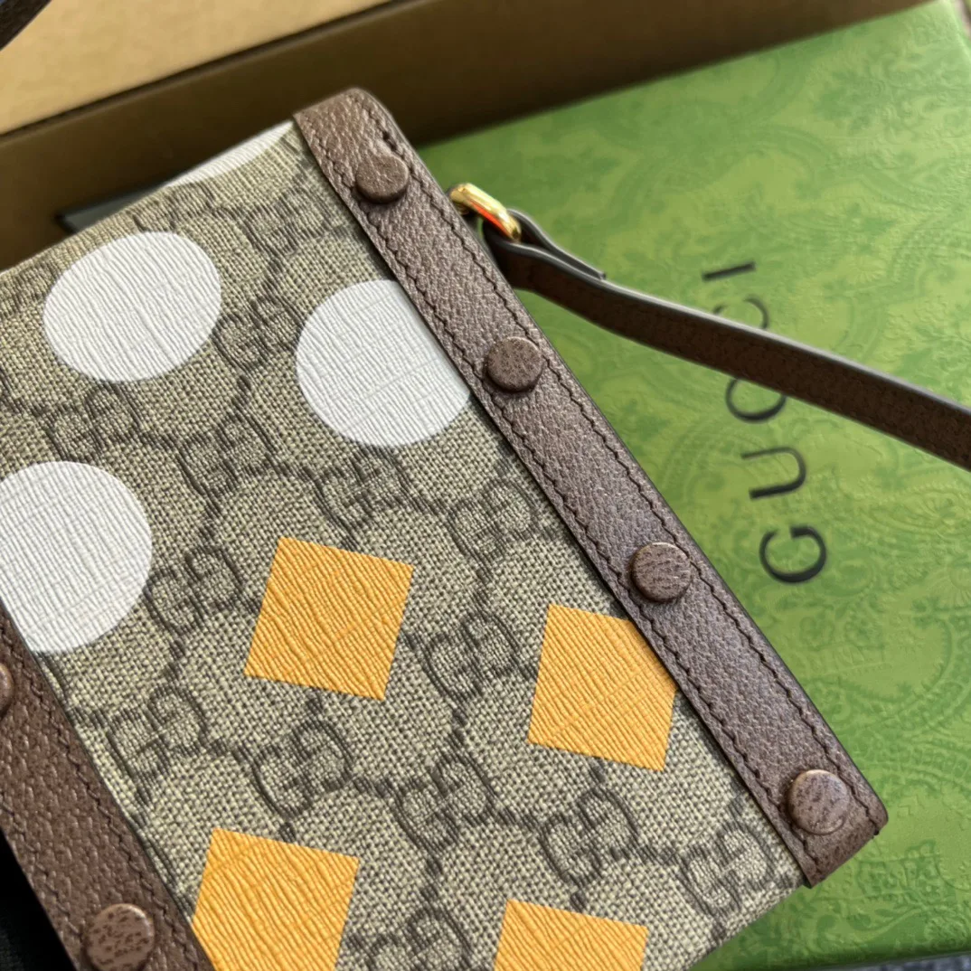 Gucci Horsebit 1955 Mini Bag / Beige/ Ebony GG Supreme Canvas With Geometric Print - Image 9