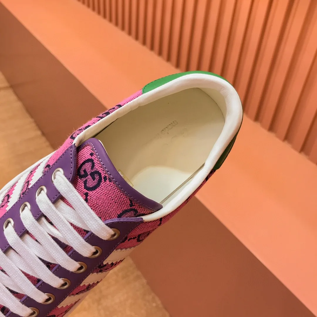 Gucci x Adidas Men’s With GG Sneakers Pink - Image 8
