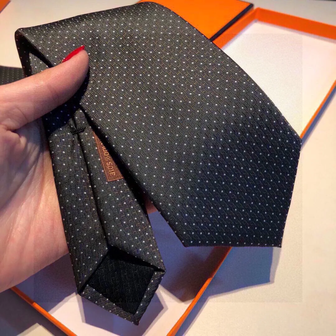 Hermes Tie 7 Faconnee New H Tie Noir Hermes Men Tie 01 - Image 4
