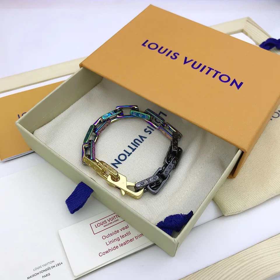 Louis Vuitton Engraved Monogram Chain Bracelet Multicolor Hardware - Image 3