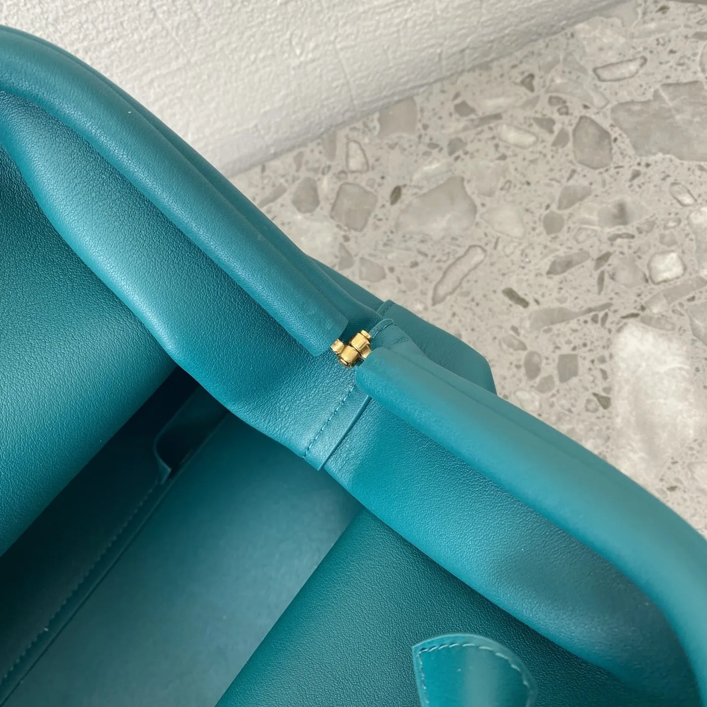 Bottega Veneta Point Mallard - Image 4