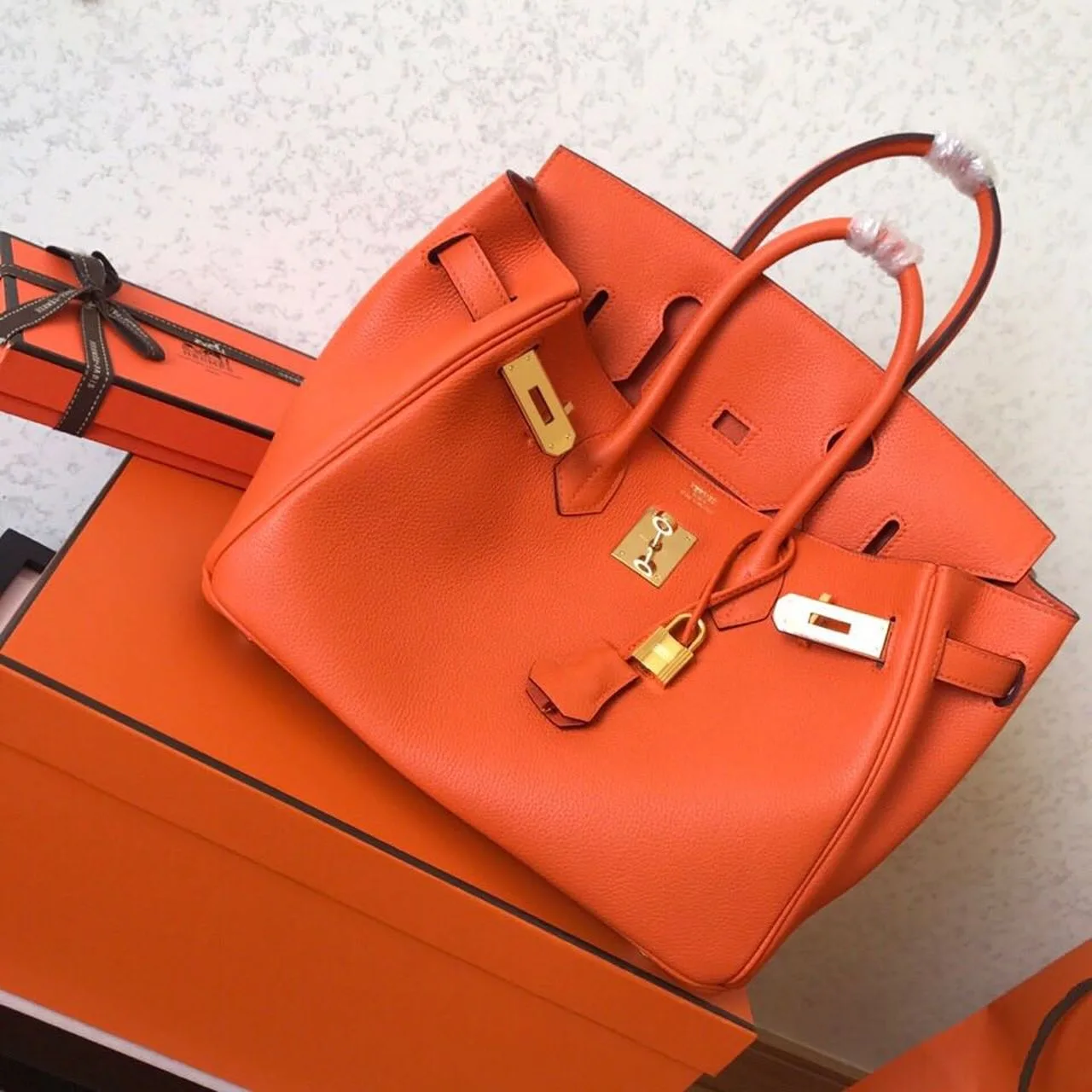 Hermes Birkin Top Handle Bag / Electric Blue Gold Hardware - Image 4
