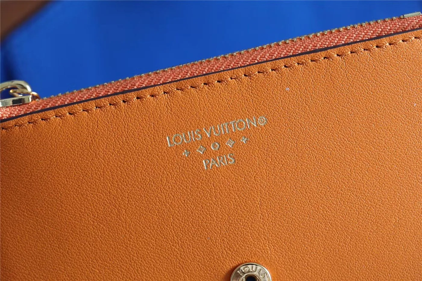 Louis Vuitton Pont 9 Compact Wallet Caramel Brown - Image 5