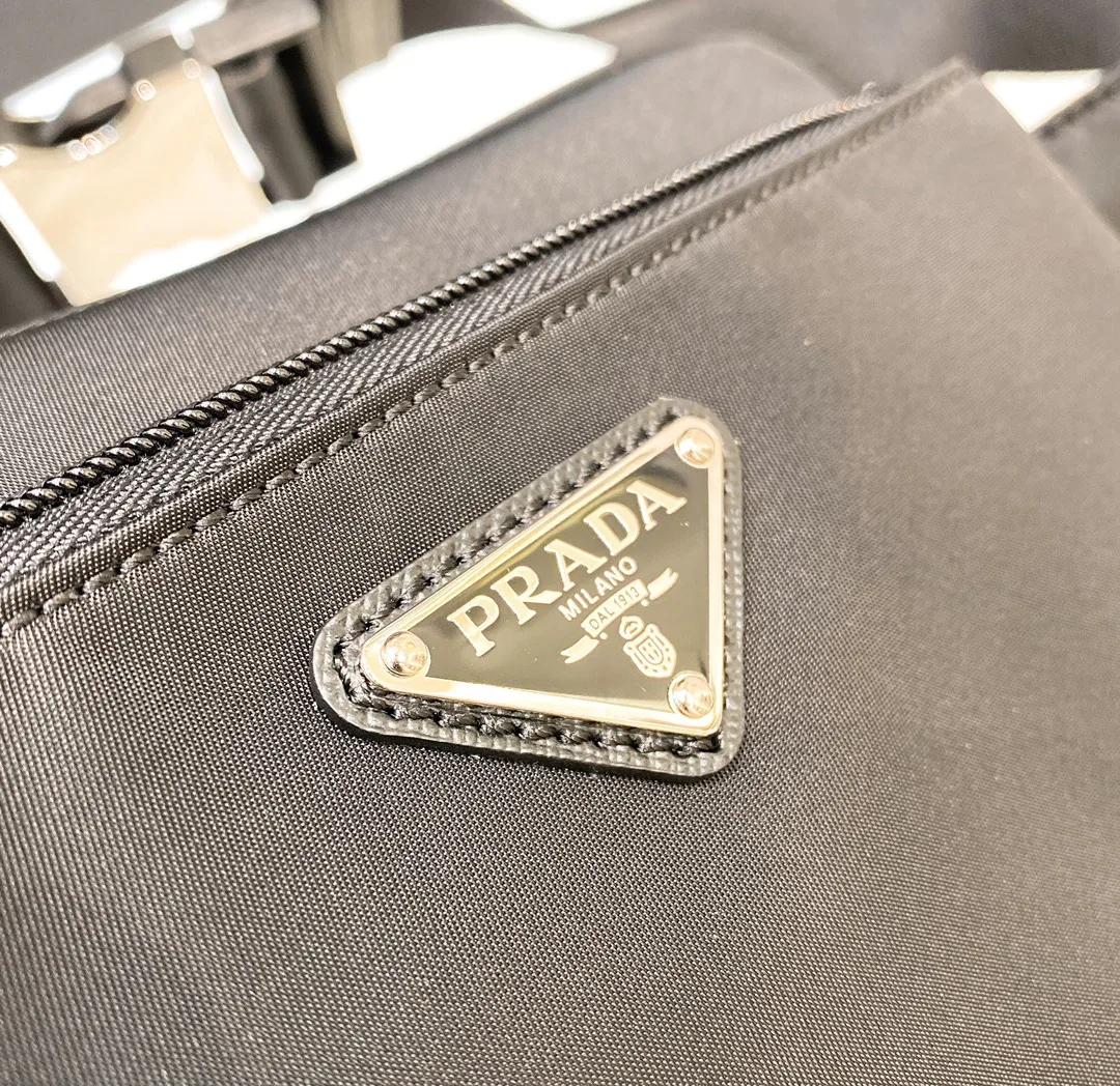 Prada Re-Nylon And Saffiano Belt Bag Black / 2VL977_2DMG_F0002_V_WOO - Image 5