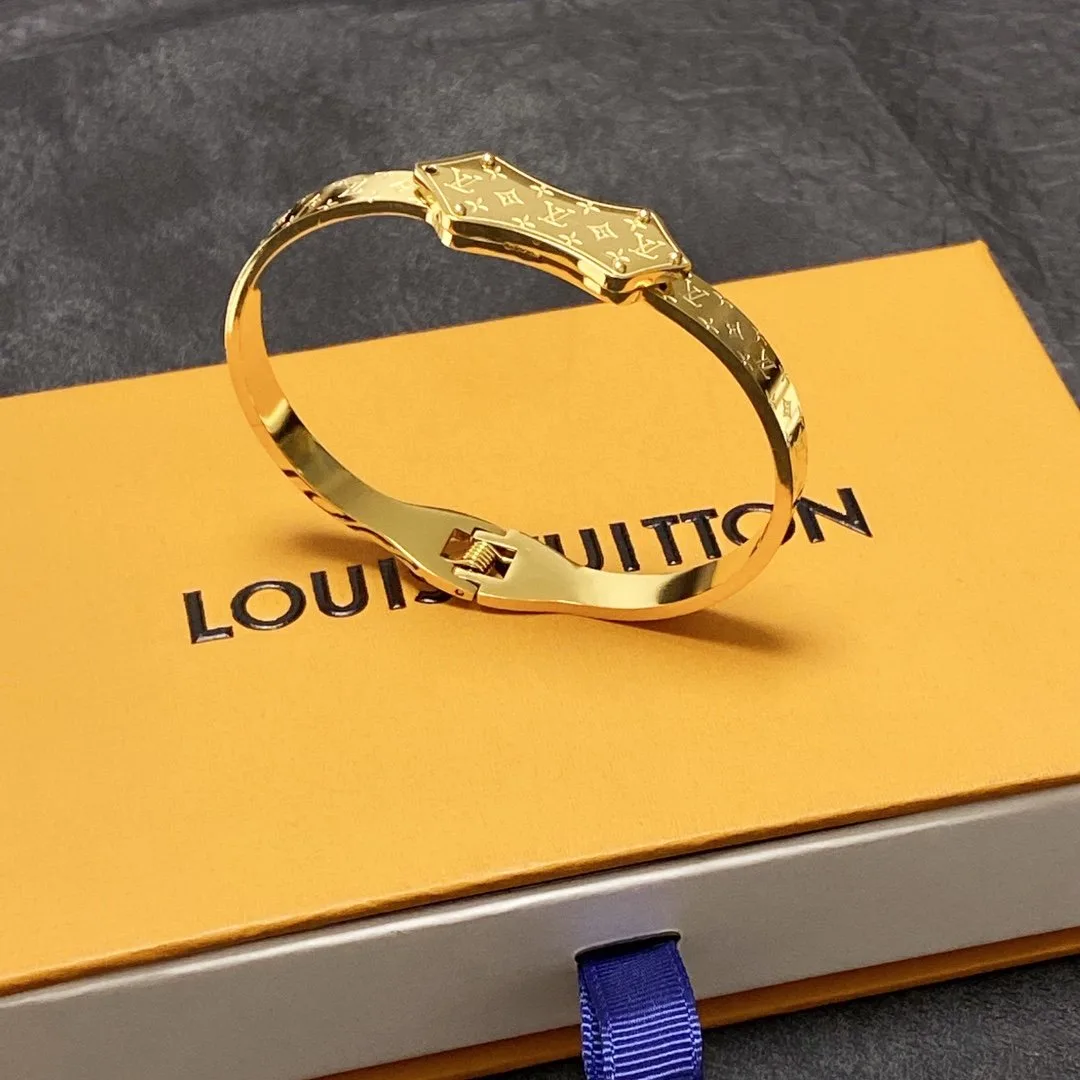 Louis Vuitton Light Bracelet - Image 7