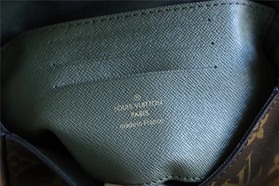 Louis Vuitton Pochette Felicie Strap & Go Wallet Shoulder Bag / Khaki Green Monogram Canvas Gold Hardware - Image 12