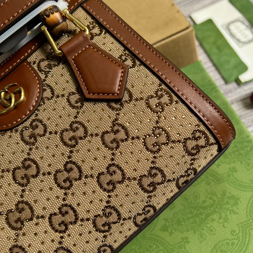 Alternative view of Gucci Diana Mini Tote Bag Beige