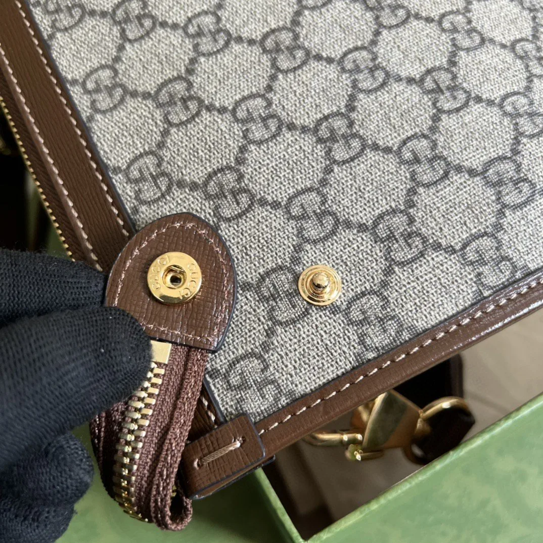 Gucci Messenger Bag With Interlocking G Beige And Ebony GG Supreme Canvas And Brown / GG 92THG - Image 7