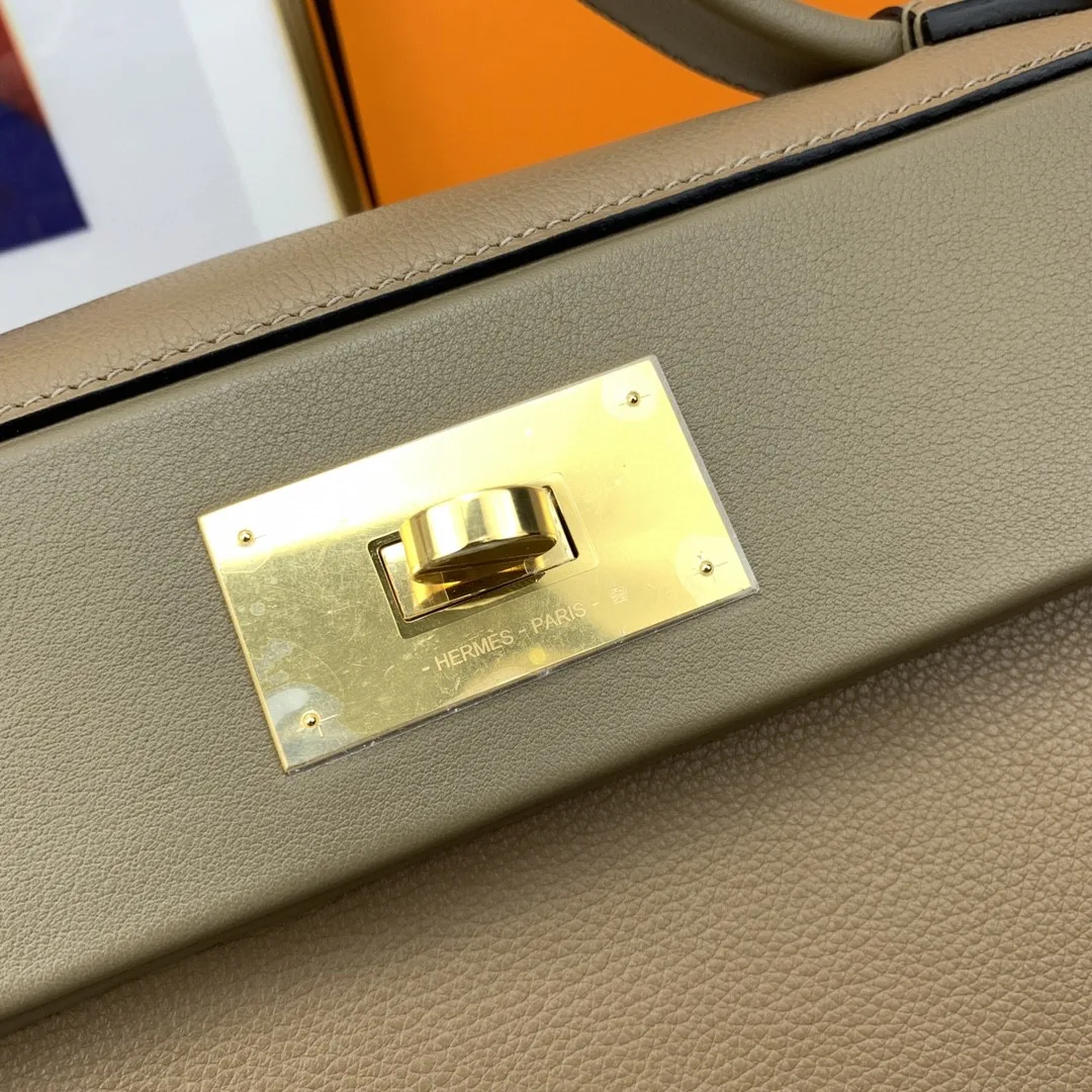 Hermes Clemence Swift Light Brown - Image 8