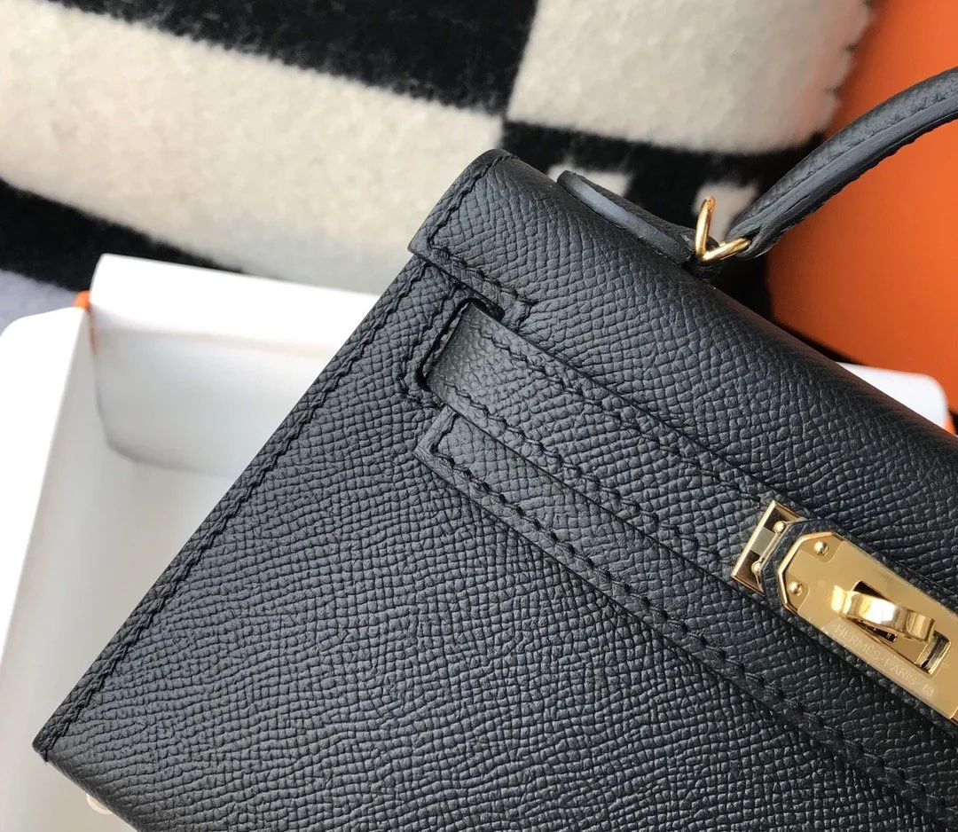 Alternative view of Hermes Mini Kelly 19 Sellier Epsom Black Bag