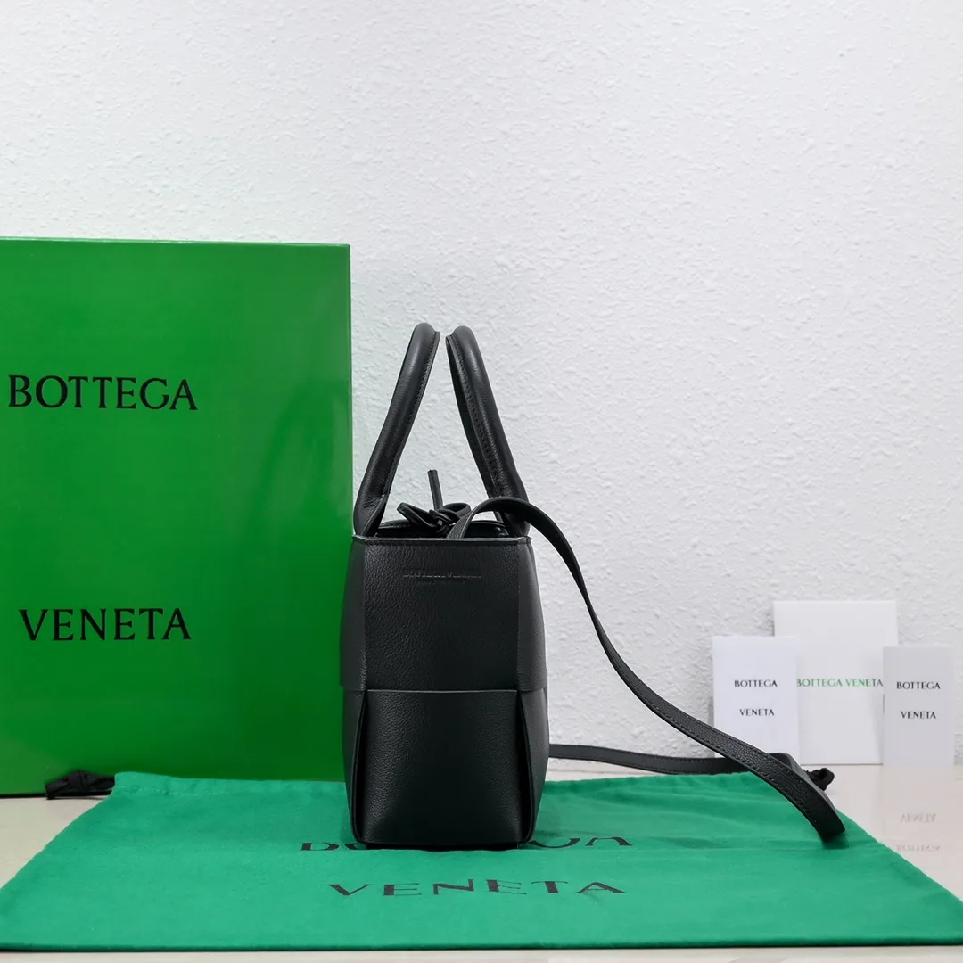 Bottega Veneta Mini Arco Tote Bag Black - Image 3
