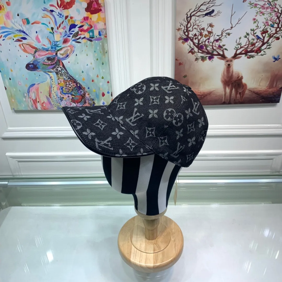 Louis Vuitton Monogram