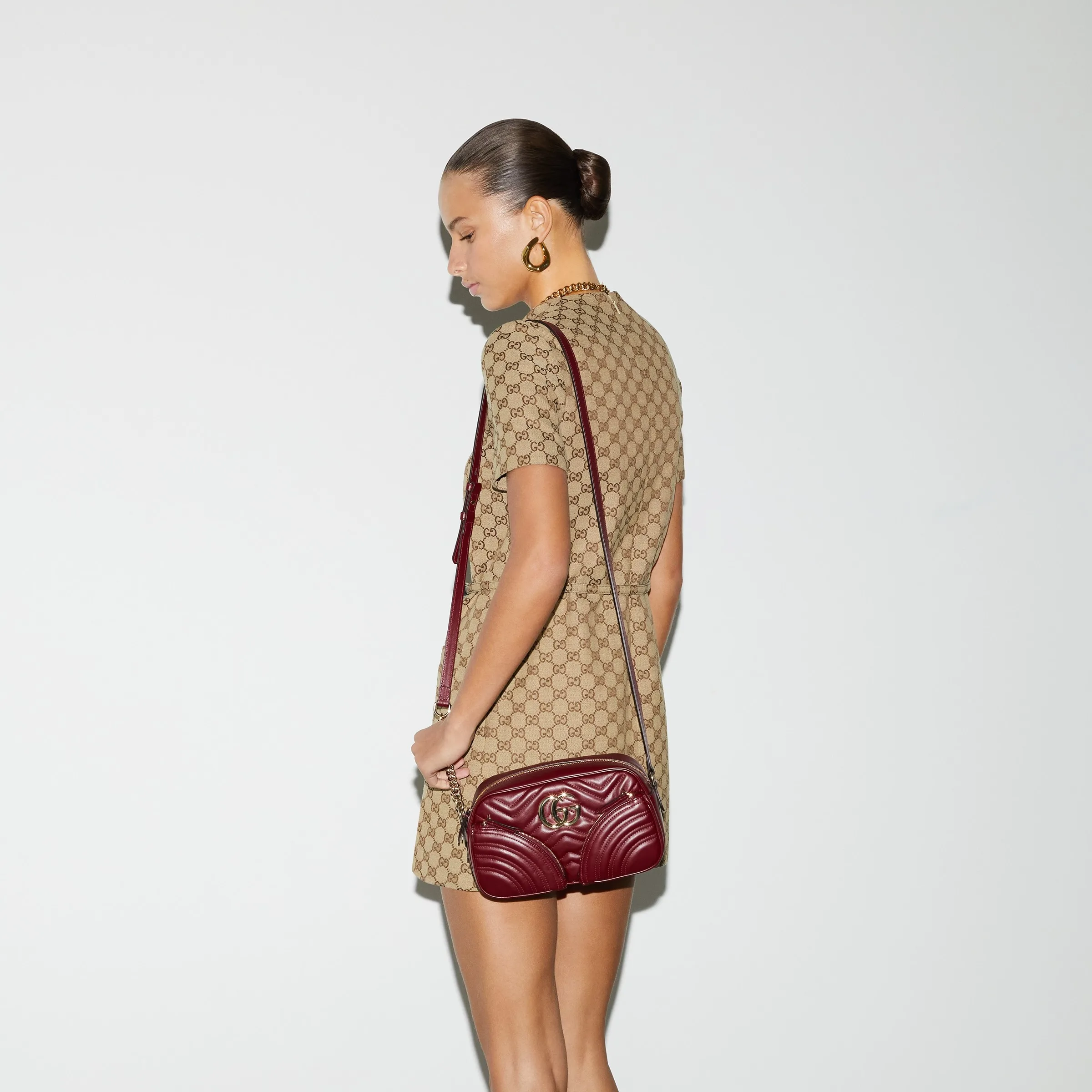 Gucci GG Marmont Small Shoulder Bag / Red Gold Hardware - Image 3