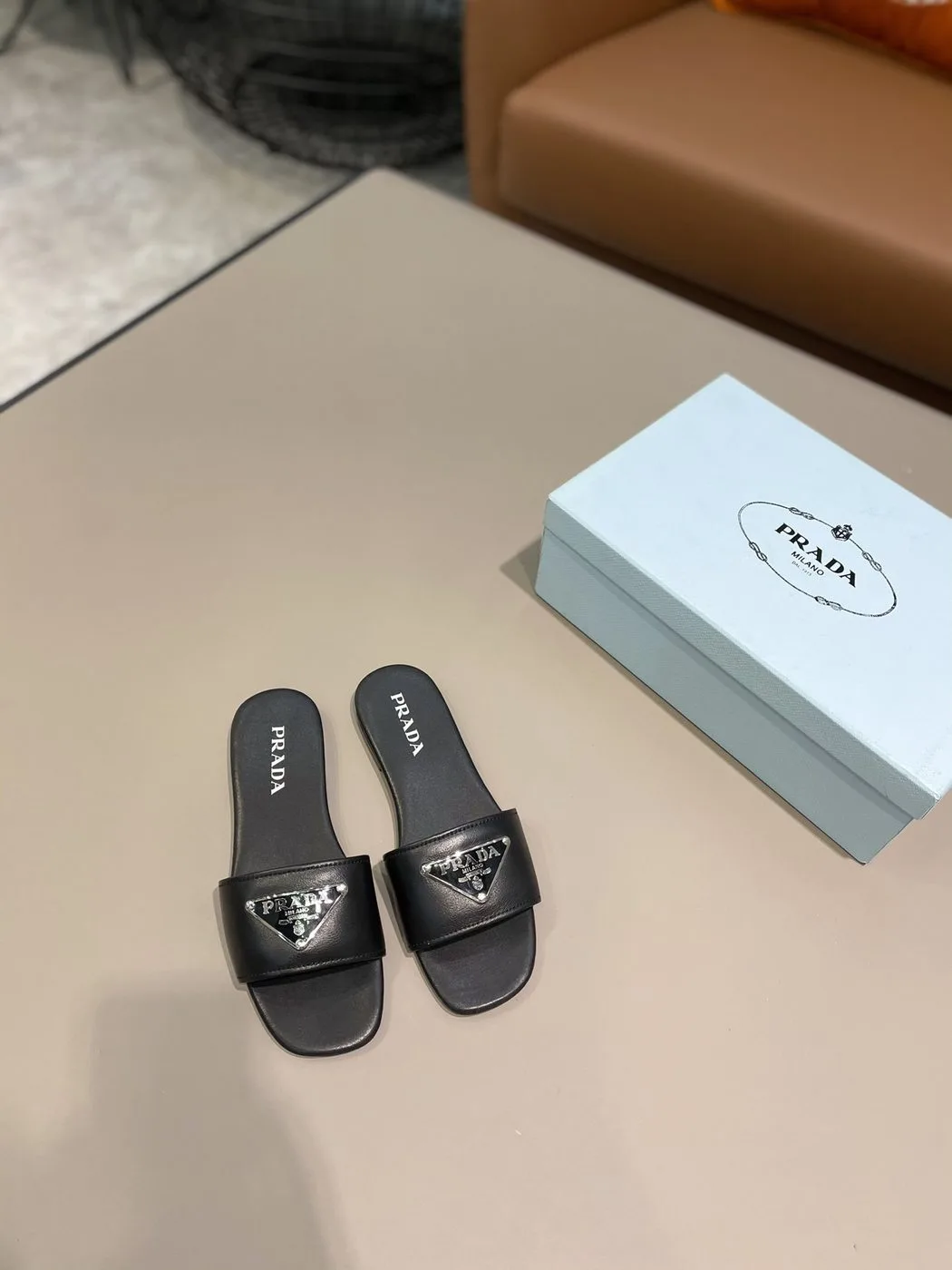 Alternative view of Prada Saffiano Slides Black /