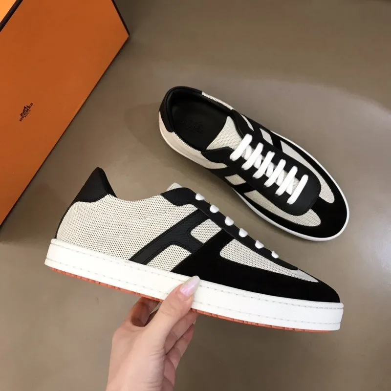 Hermes Boomerang Sneaker Beige/Black - Image 5