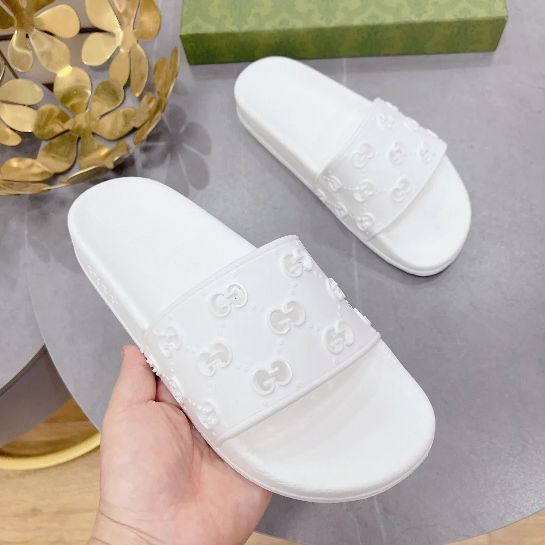 Gucci Women’s Rubber GG Slide Sandals White - Image 3