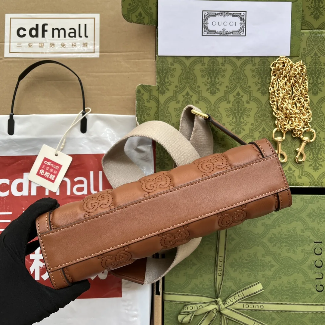 Gucci GG Matelassé Small Bag / Brown - Image 5