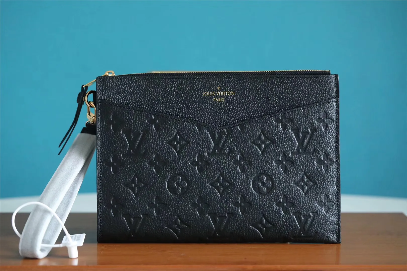 Louis Vuitton Pochette