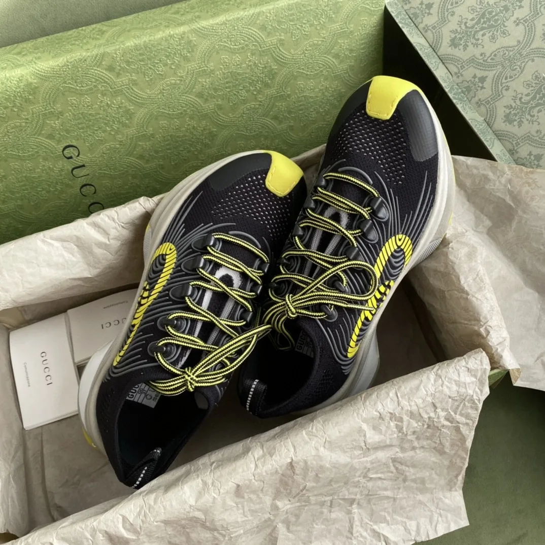 Gucci Run Men’s Sneaker Black - Image 3