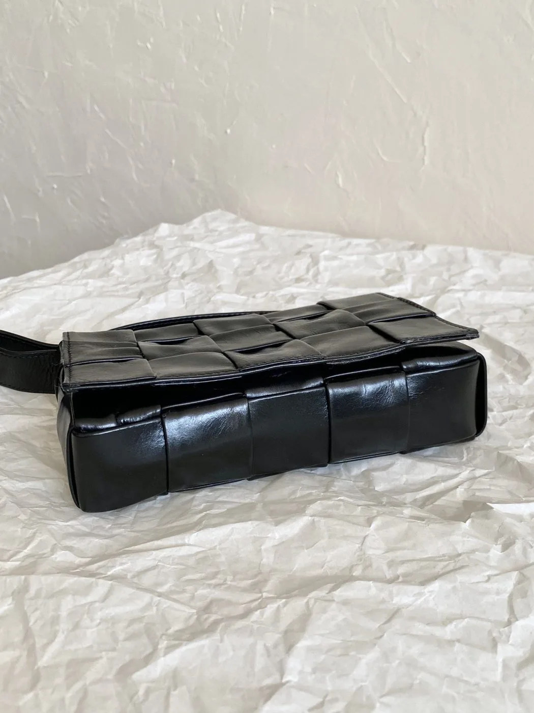 Bottega Veneta Padded Cassette Belt Bag Black - Image 4