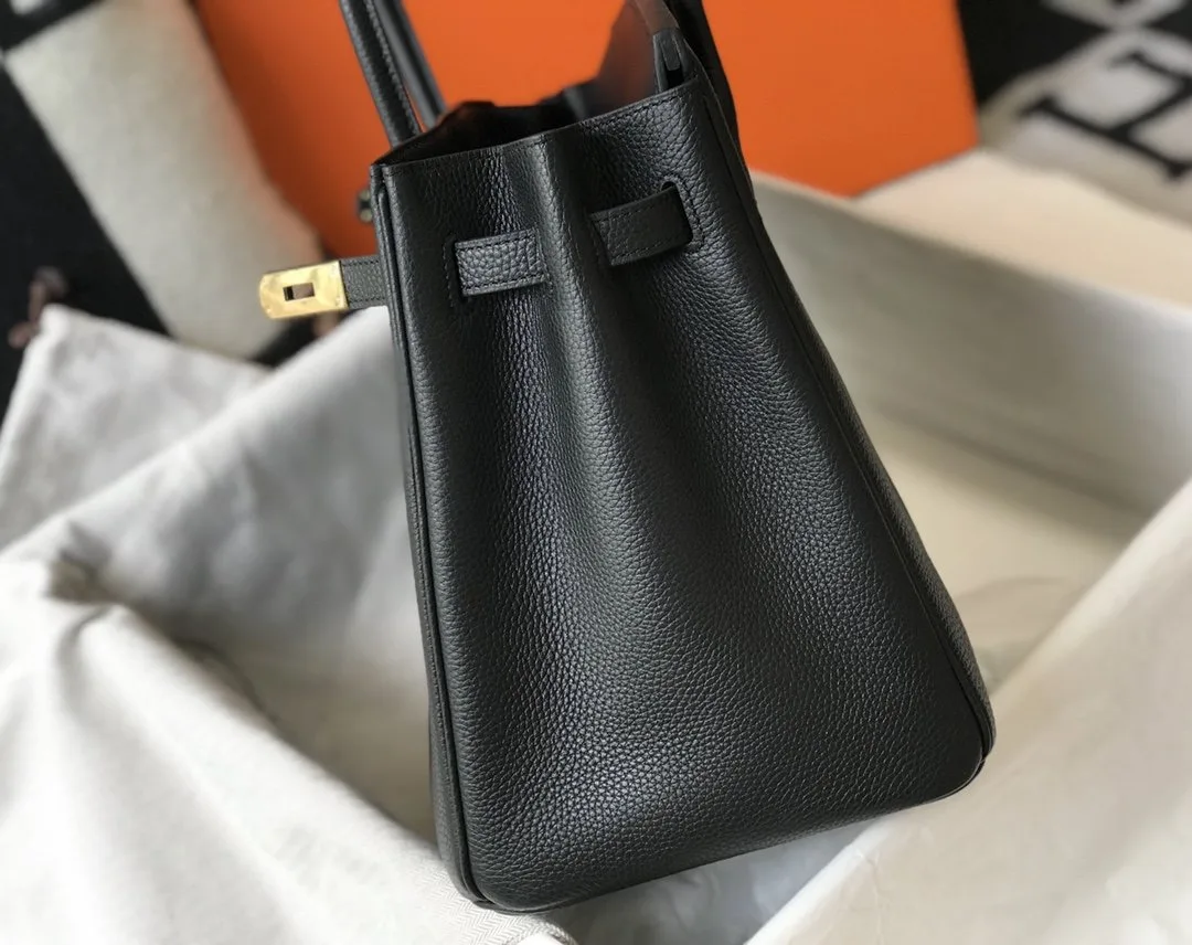 Hermes Birkin Top Handle Bag / Brown Gold Hardware - Image 3