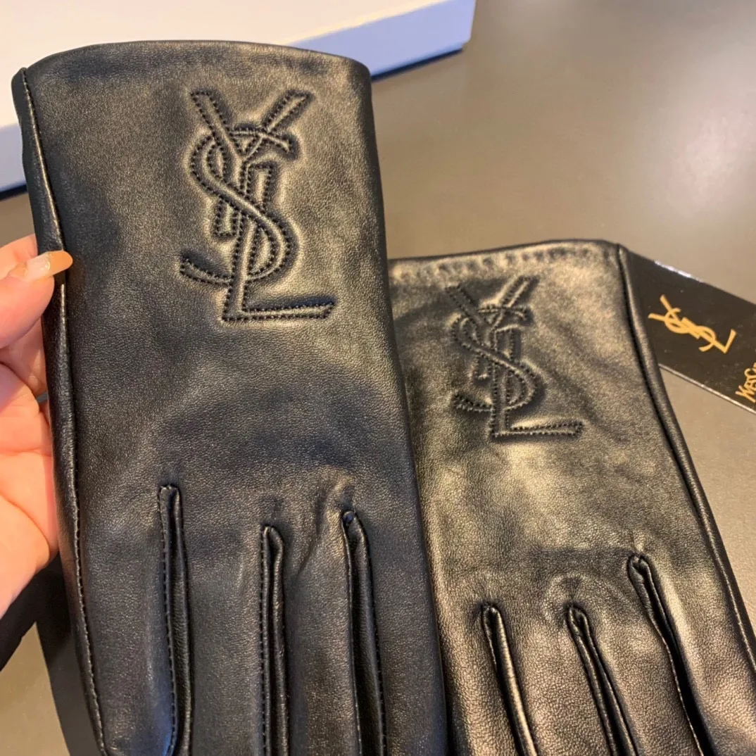 Saint Laurent Gloves In Black - Image 6