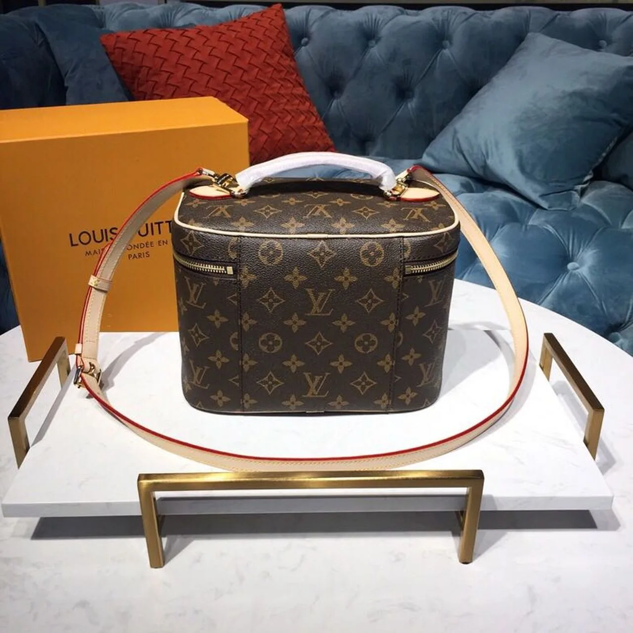 Louis Vuitton Nice BB Vanity Case / Brown Monogram Gold Hardware - Image 5