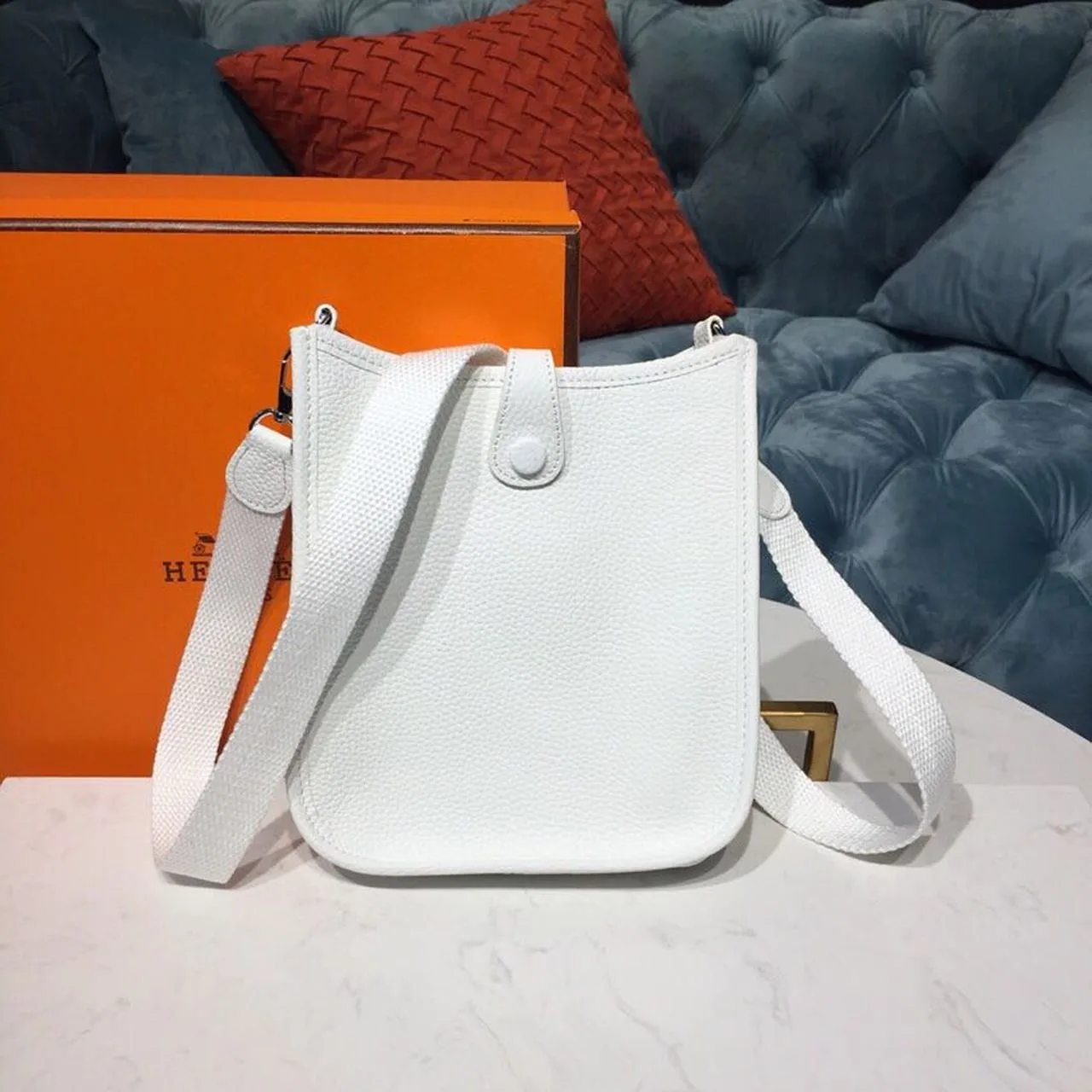 Hermes Evelyne II TPM Bag White Silver Toned Hardware / - Image 4