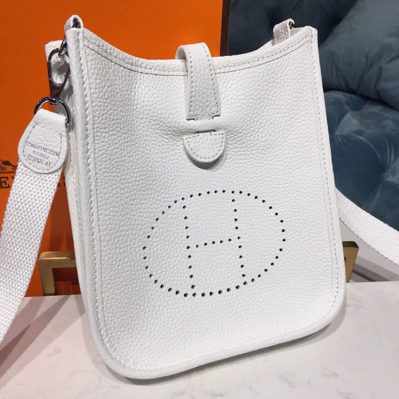 Hermes Evelyne II TPM Bag White Silver Toned Hardware / - Image 9
