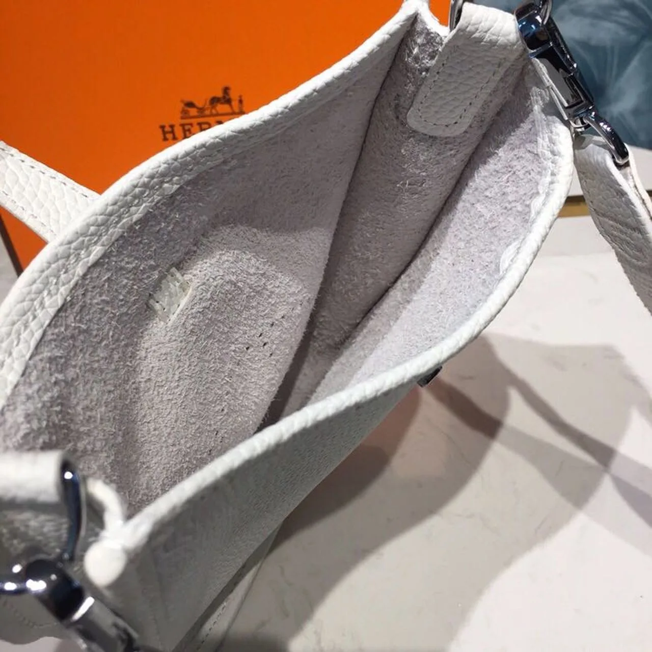 Hermes Evelyne II TPM Bag White Silver Toned Hardware / - Image 15