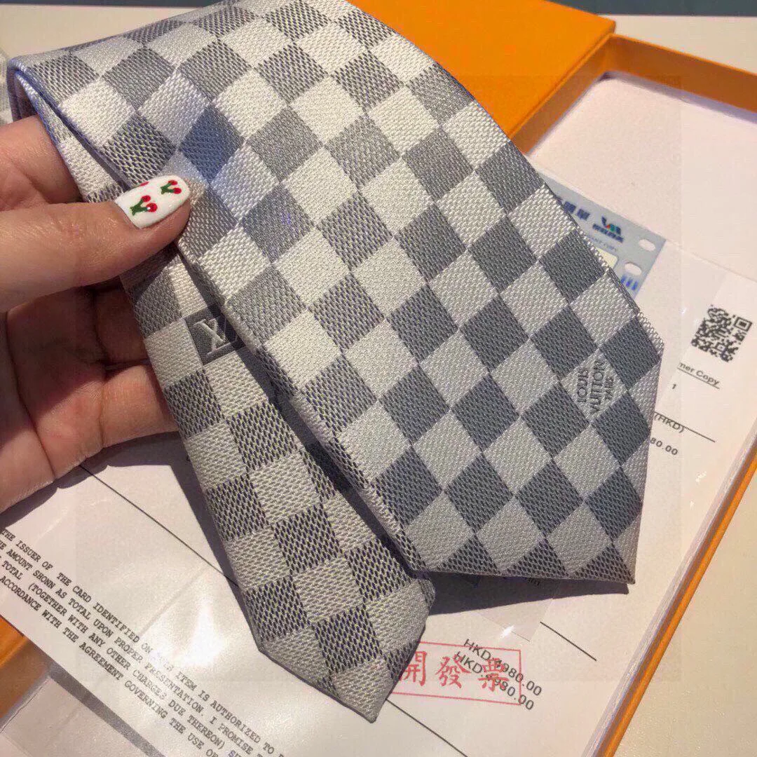 Louis Vuitton Damier Classic Tie Grey LV Men - Image 5