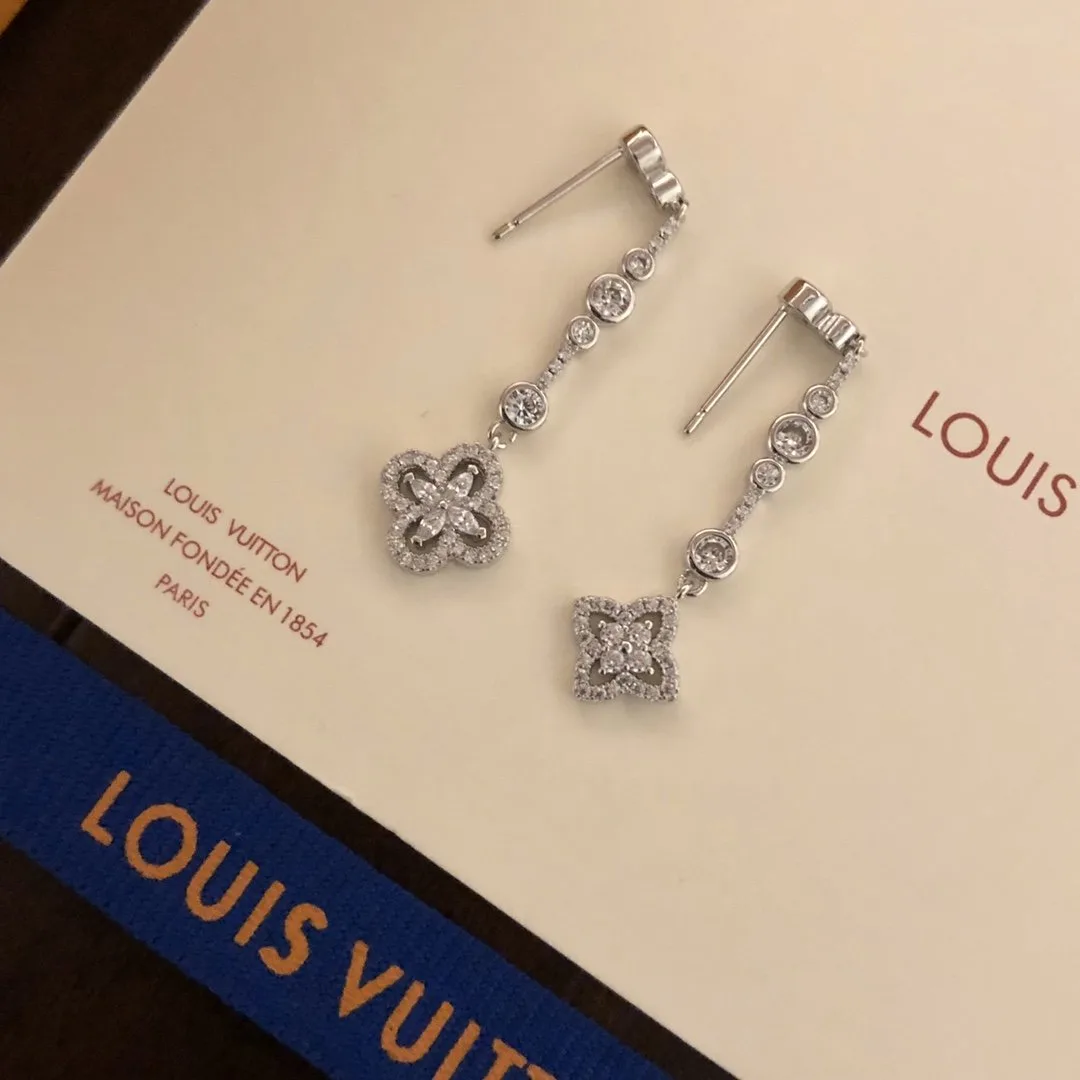 Louis Vuitton Earrings - Image 4