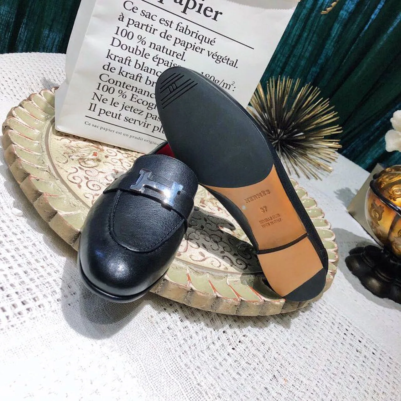 Hermes Dalhia Loafers Black - Image 9