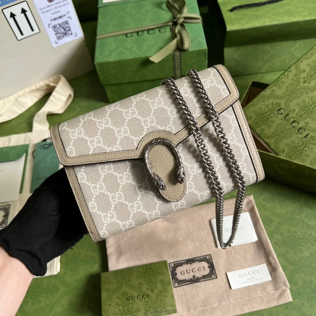 Gucci Dionysus Mini Shoulder Bag / Beige/ Blue GG Supreme Canvas Palladium Hardware - Image 3