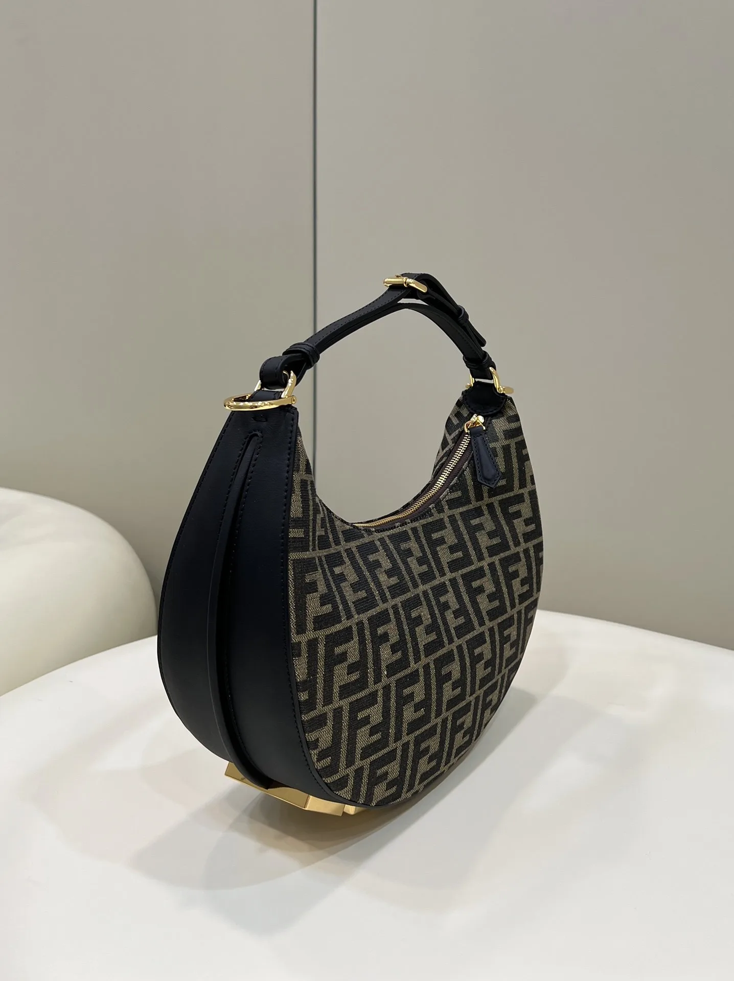 Fendi Fendigraphy Small Brown - Image 4