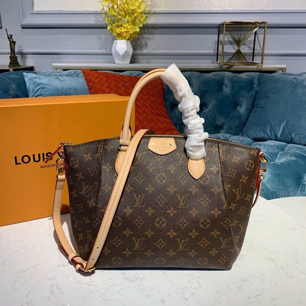Louis Vuitton Turenne