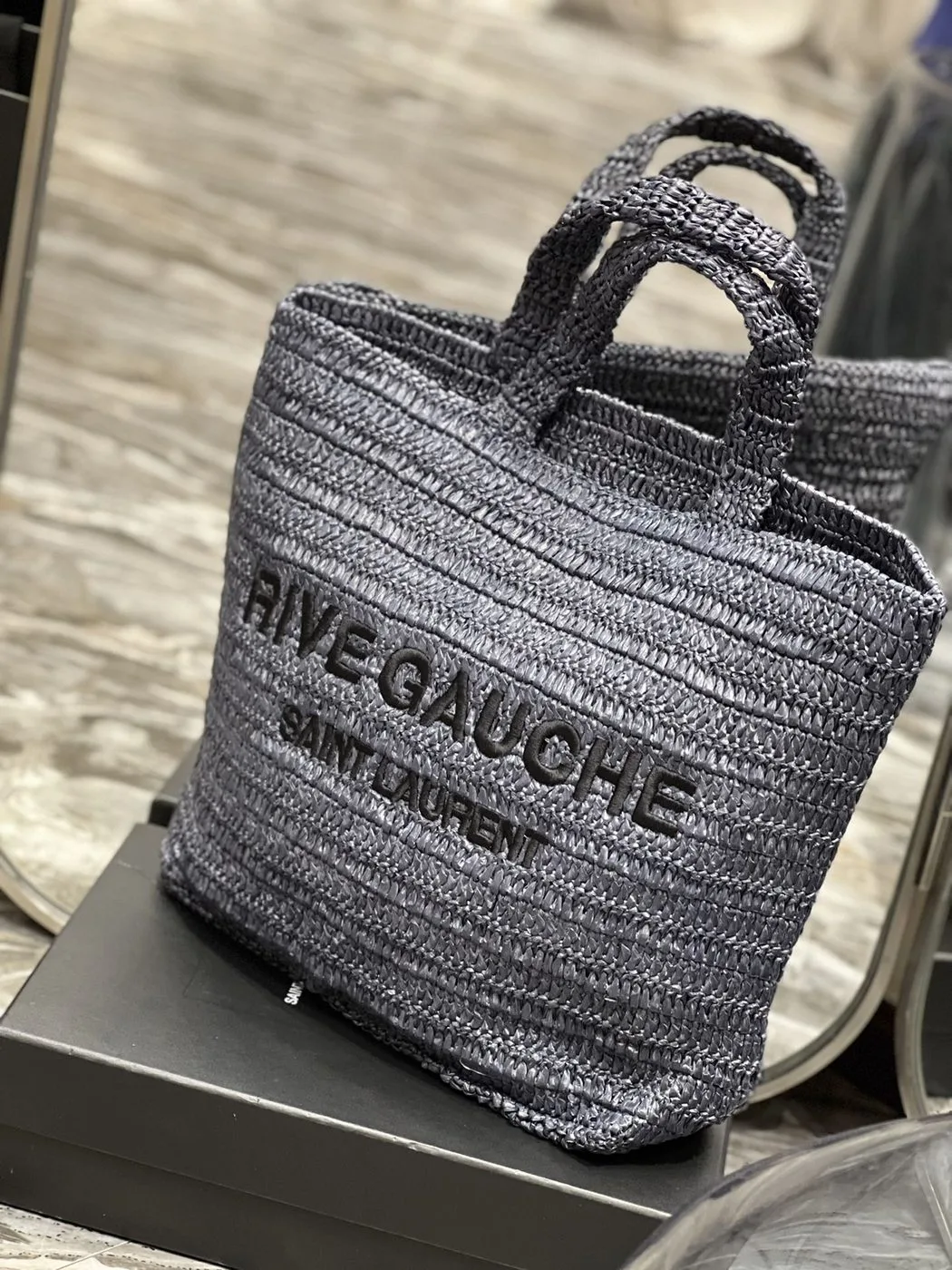 Saint Laurent Rive Gauche Supple Tote Bag Grey - Image 5