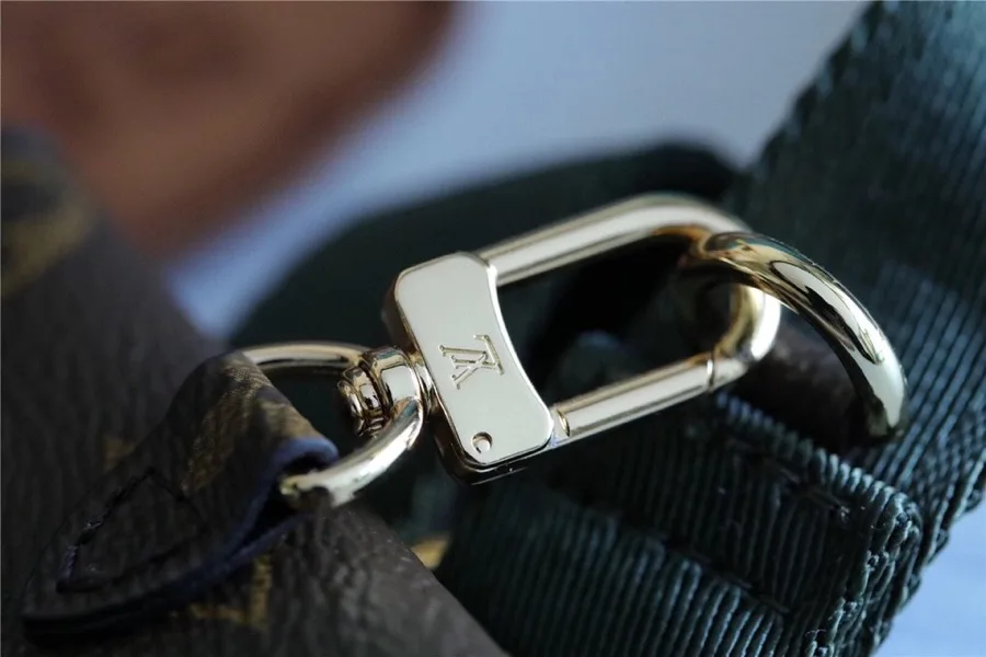 Louis Vuitton Pochette Felicie Strap & Go Wallet Shoulder Bag / Khaki Green Monogram Canvas Gold Hardware - Image 16