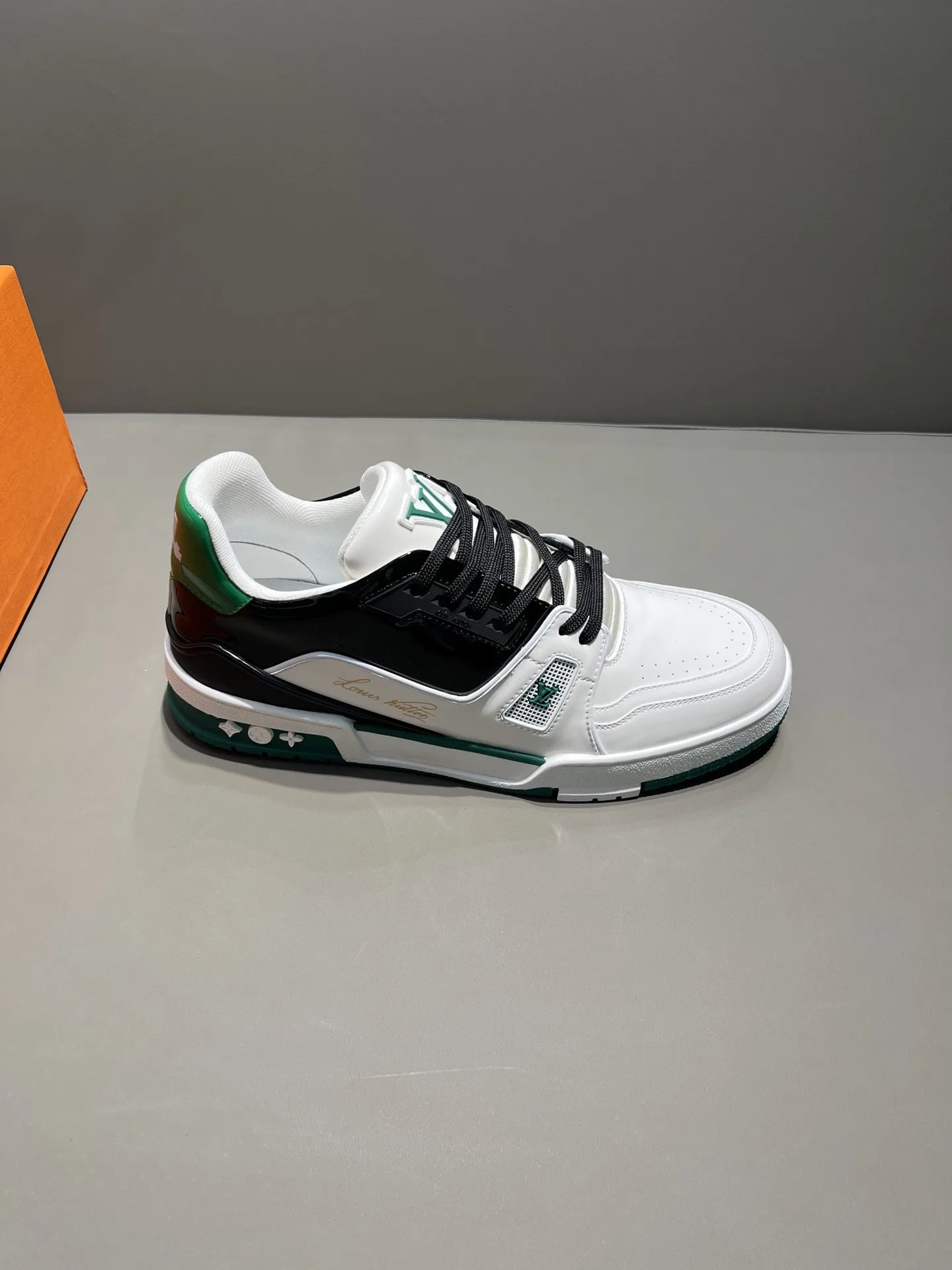 Louis Vuitton Trainer Sneaker White/Black Virgil Abloh - Image 7