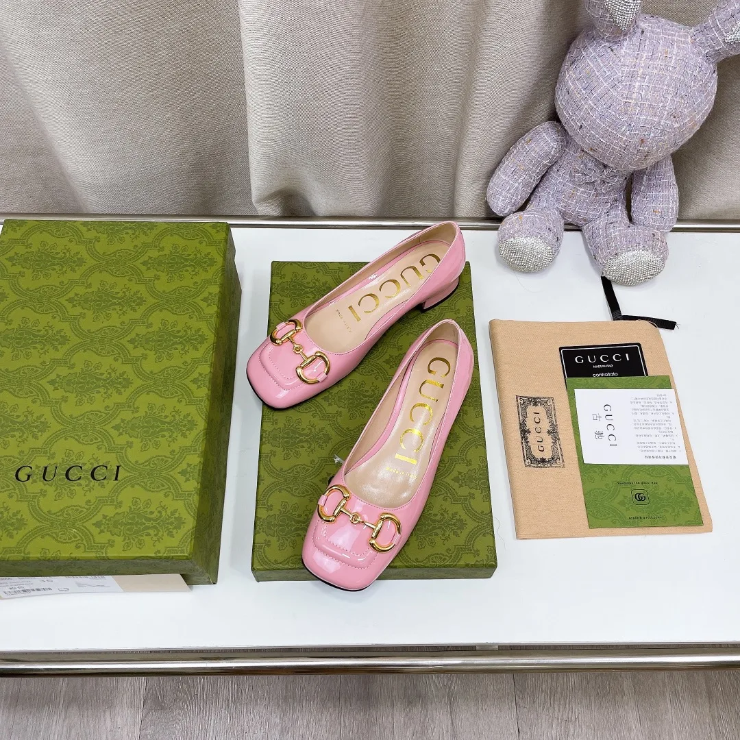 Alternative view of Gucci Women’s Ballet Flat With Horsebit Light Pink