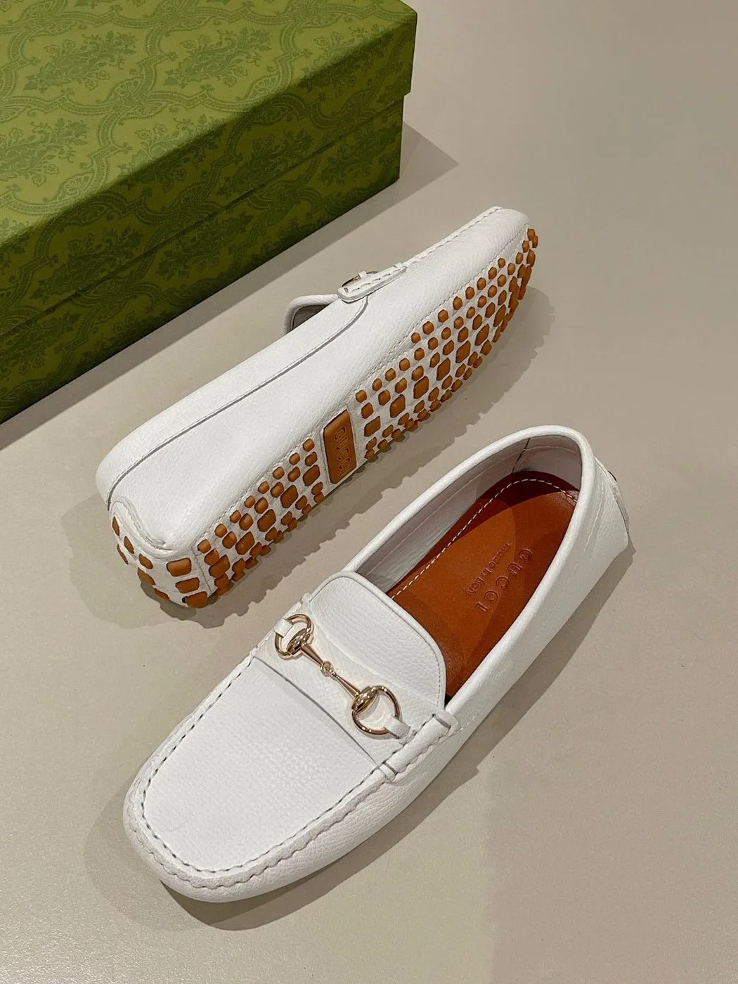 Alternative view of Gucci Men’s Horsebit Driver White