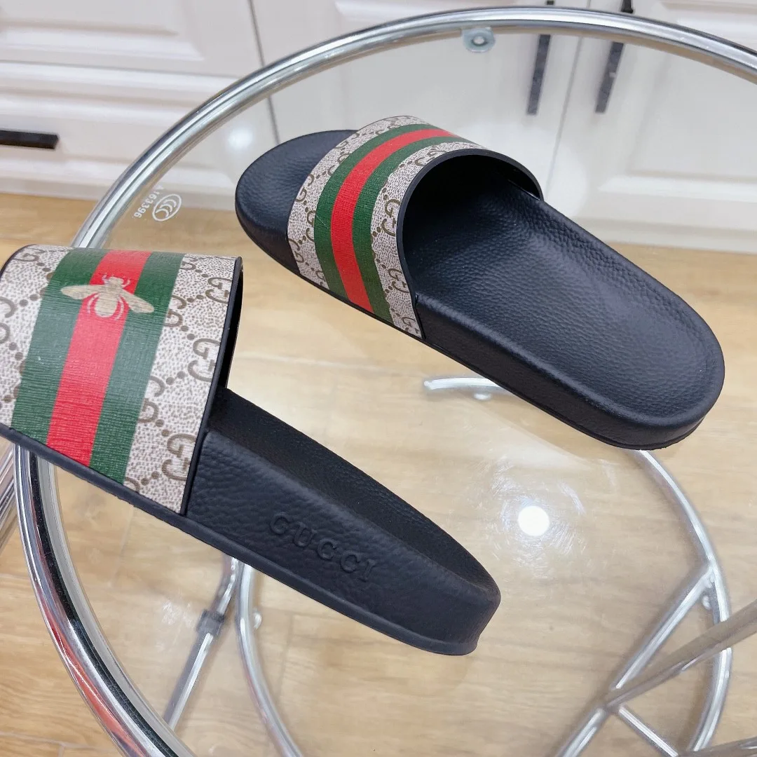 Alternative view of Gucci Women’s GG Slide Sandal With Bee Web Black