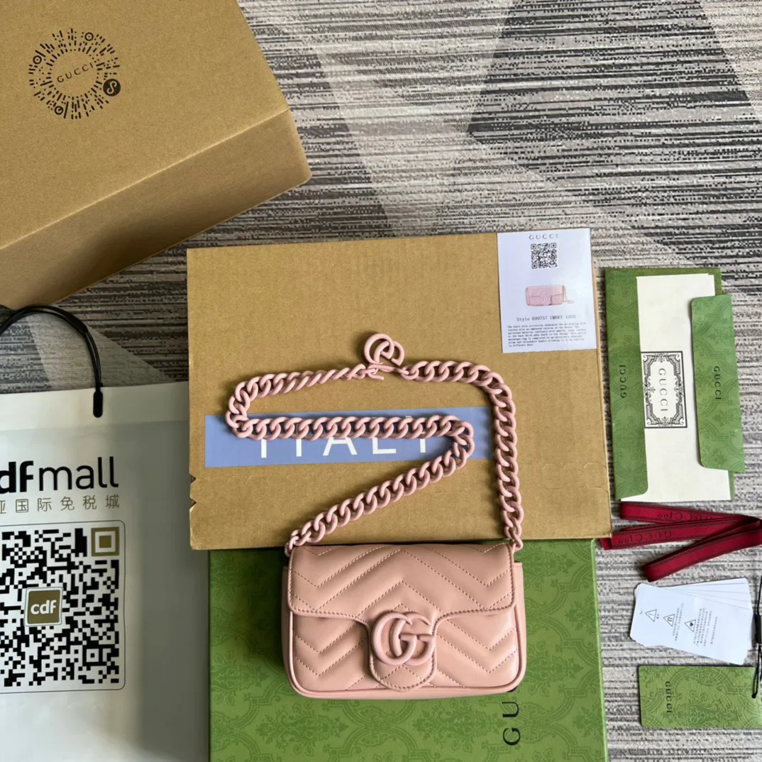 Gucci Marmont Super