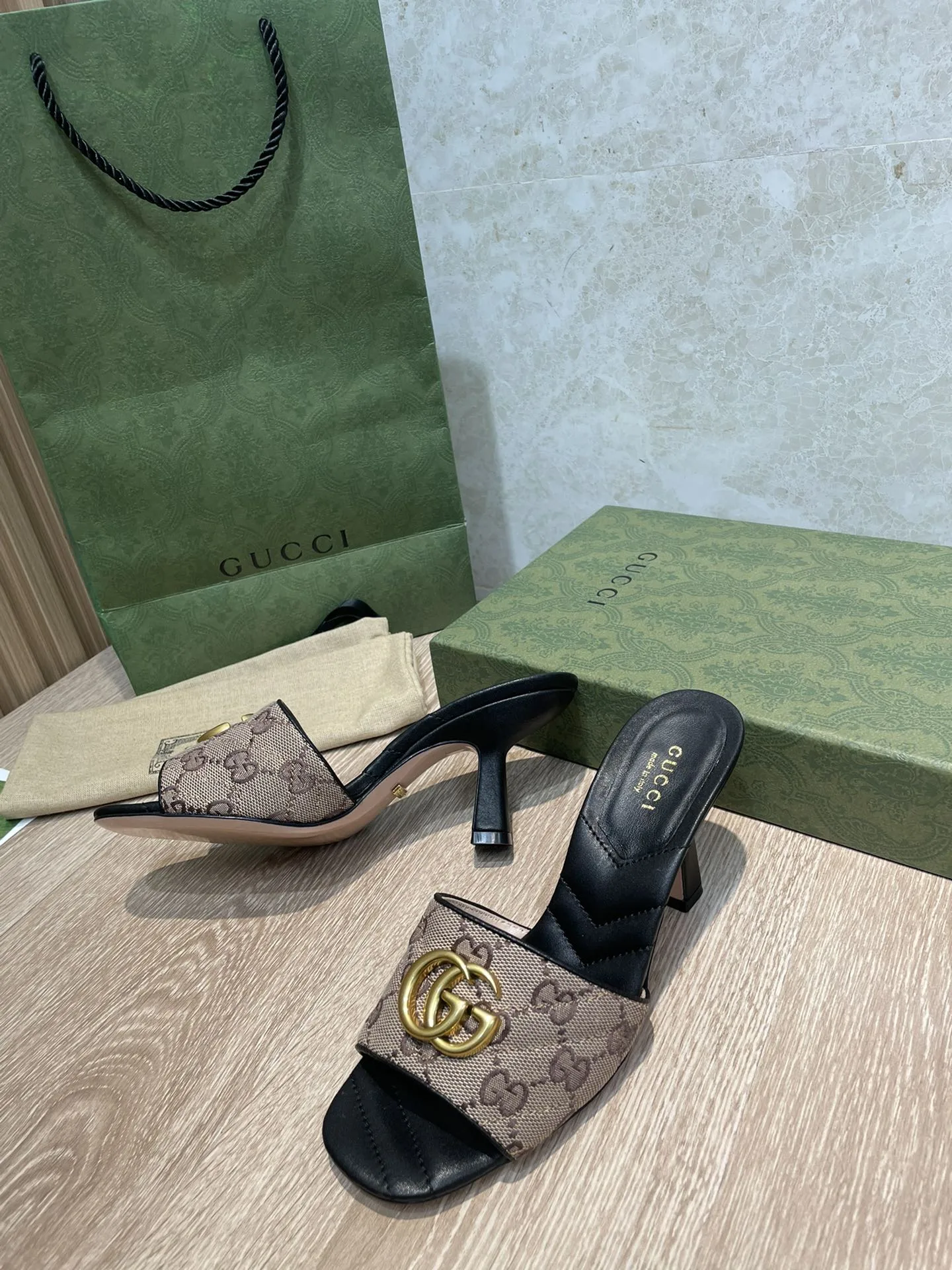 Gucci Double G Slide Sandal Chevron Matelasse Black GG - Image 4