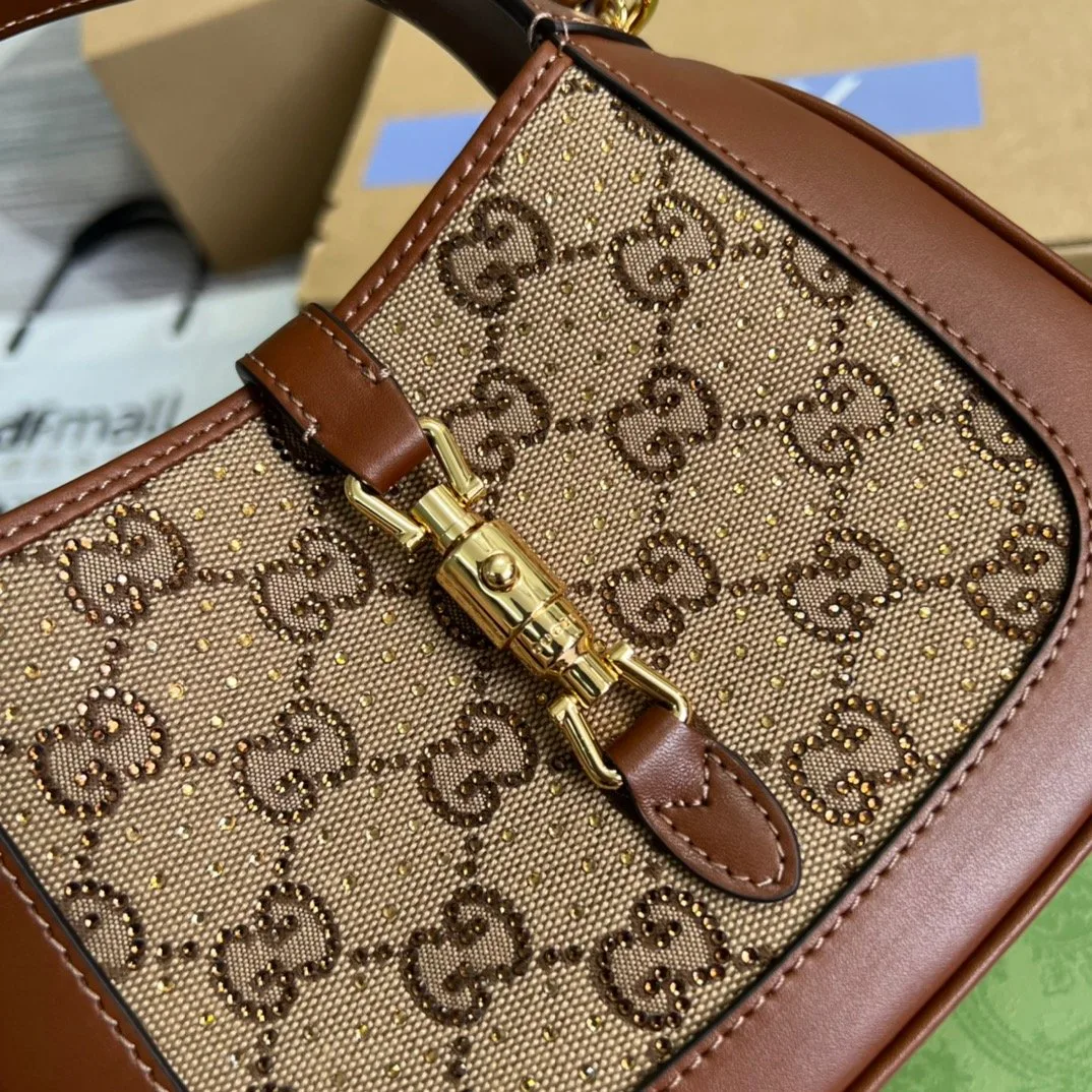 Gucci Jackie 1961 Mini GG Shoulder Bag Beige - Image 5